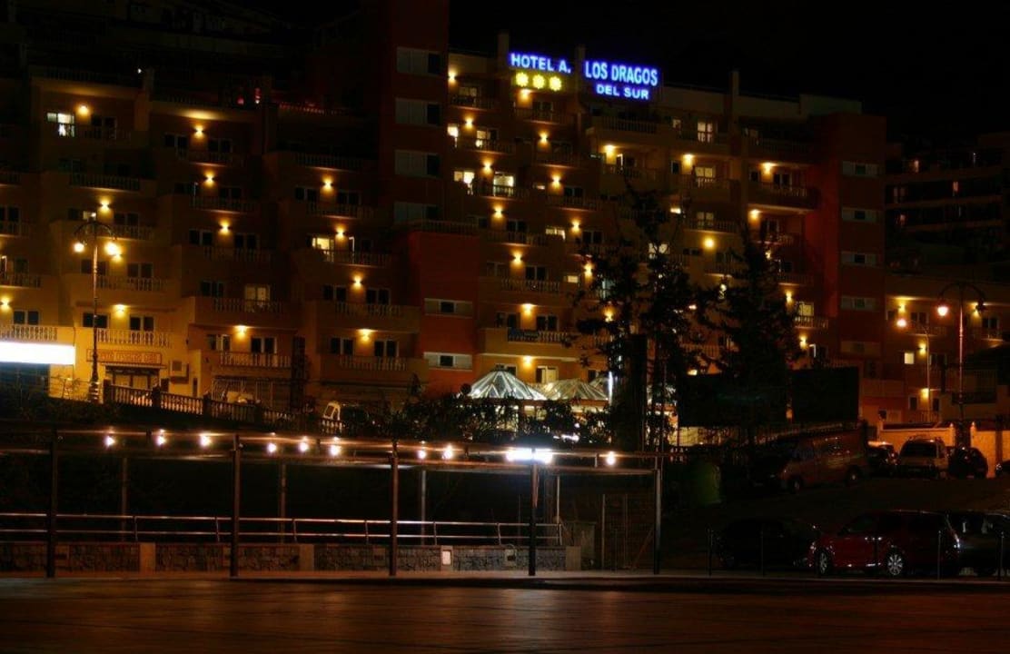 Hotel Los Dragos Teneriffa bei Nacht Hotel Los Dragos del Sur