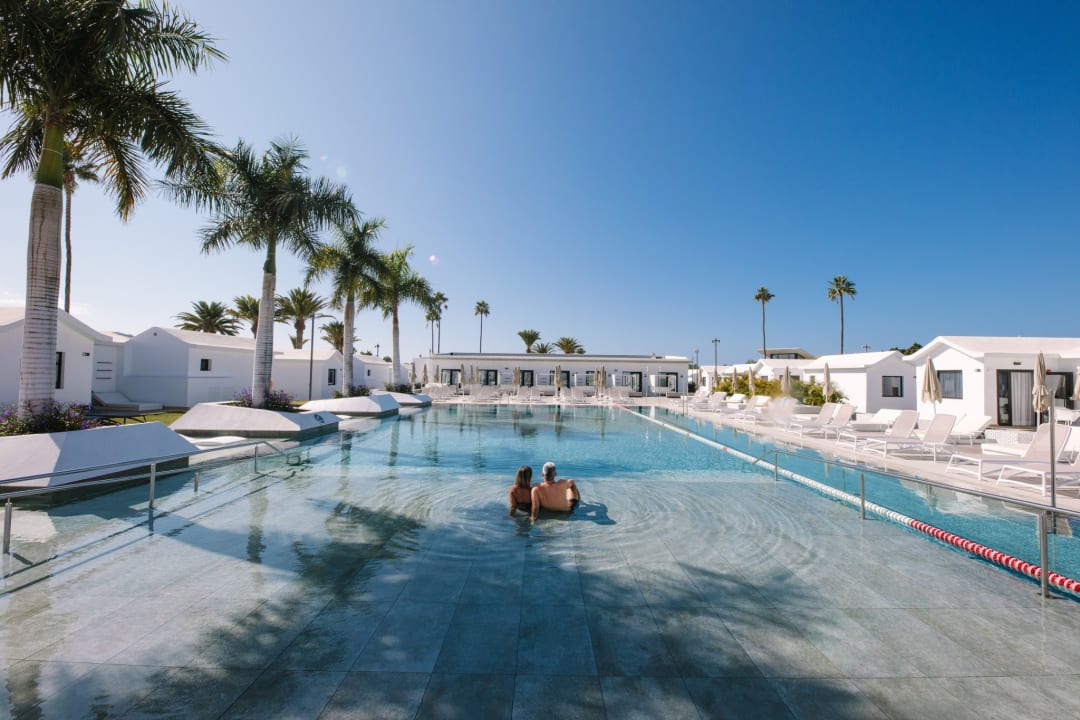 Pool Club Maspalomas Suites & SPA