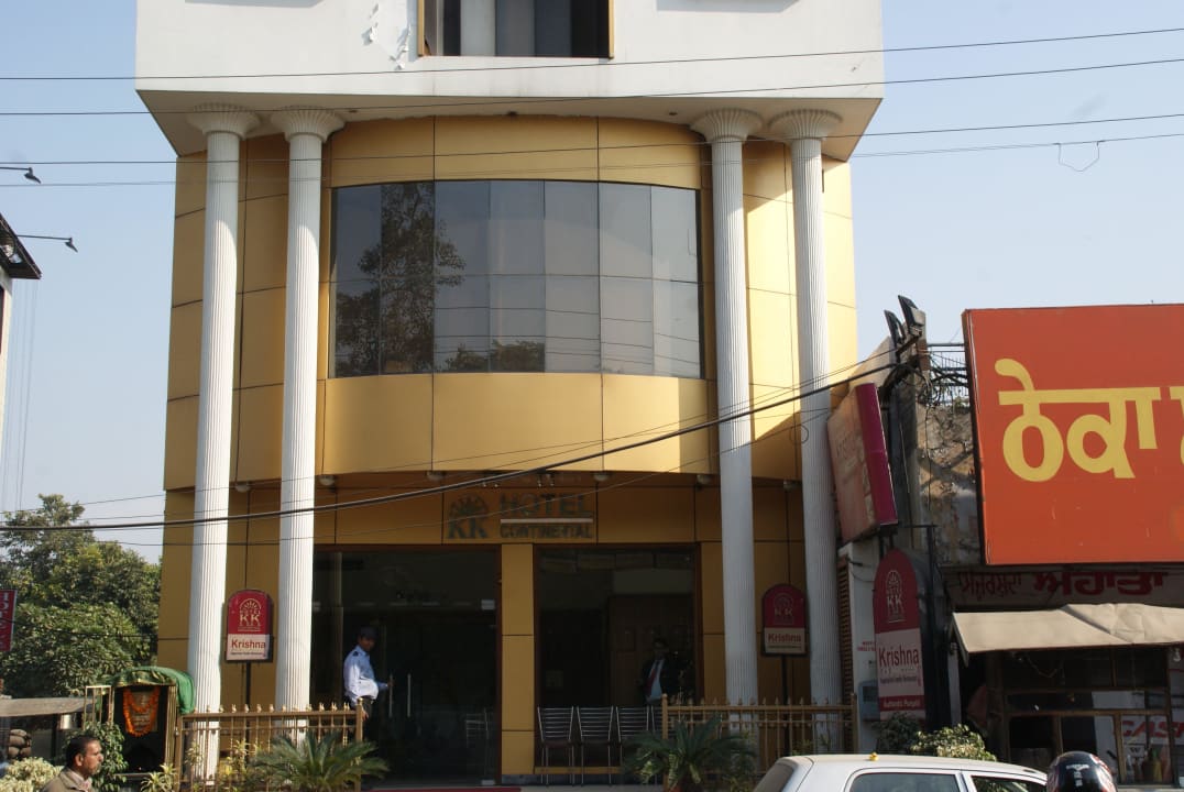 Eingang des K.K.Continental Jotel / Amritsar Hotel KK Continental
