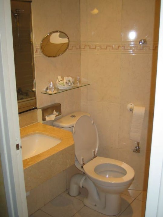 Bad 3 Hotel Plaza Elysées