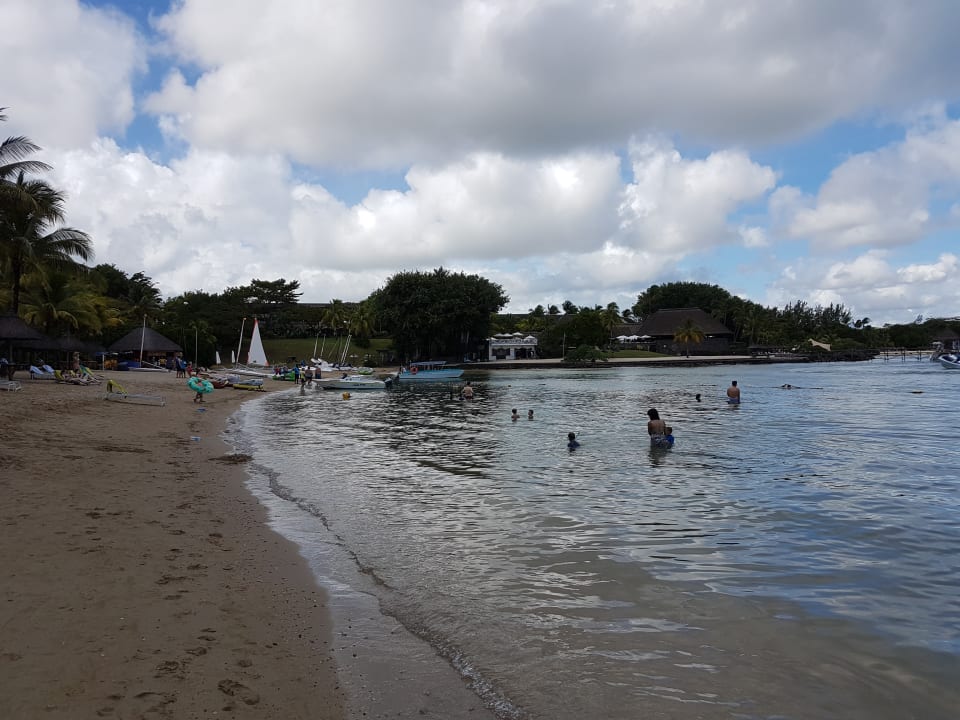 Strand The Ravenala Attitude