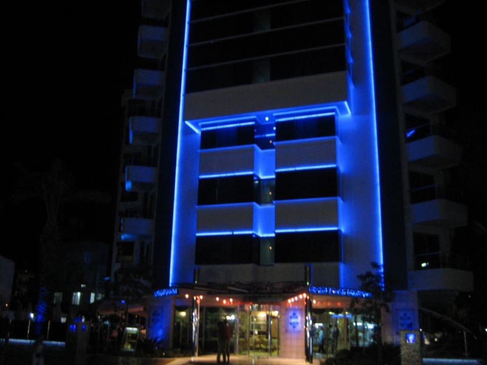 Aussenansicht Hotel Grand Zaman Garden