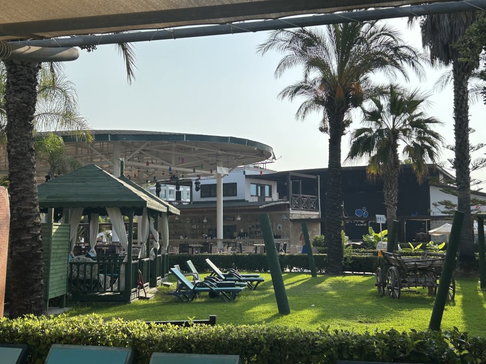 Gartenanlage Crystal Family Comfort Collection