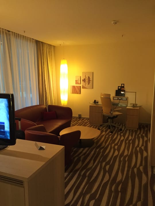 Zimmer Hilton Frankfurt Airport