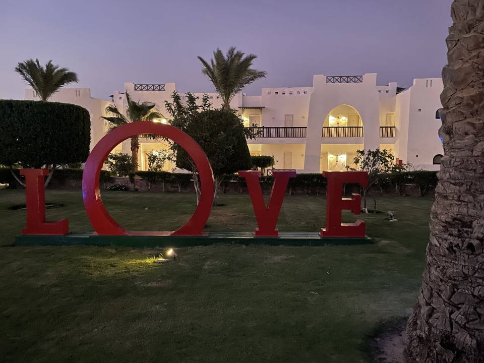 Gartenanlage Hilton Marsa Alam Nubian Resort