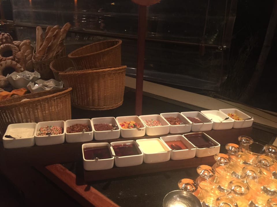 Eisbar Adaaran Select Meedhupparu Island Resort - Premium All Inclusive