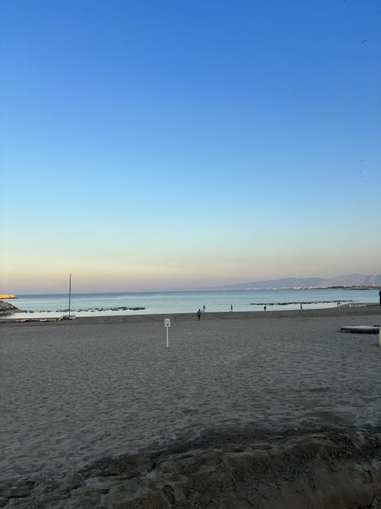 Strand Kempinski Hotel Muscat