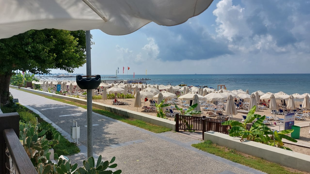 Ausblick Hotel Grand Side