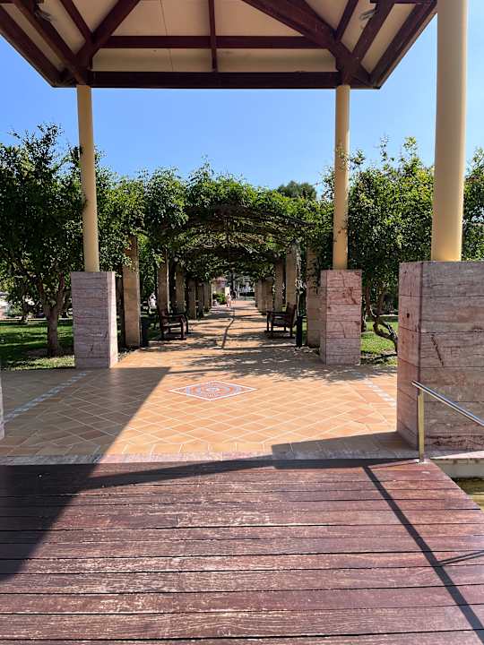 Gartenanlage Hotel Zafiro Alzinar Mar