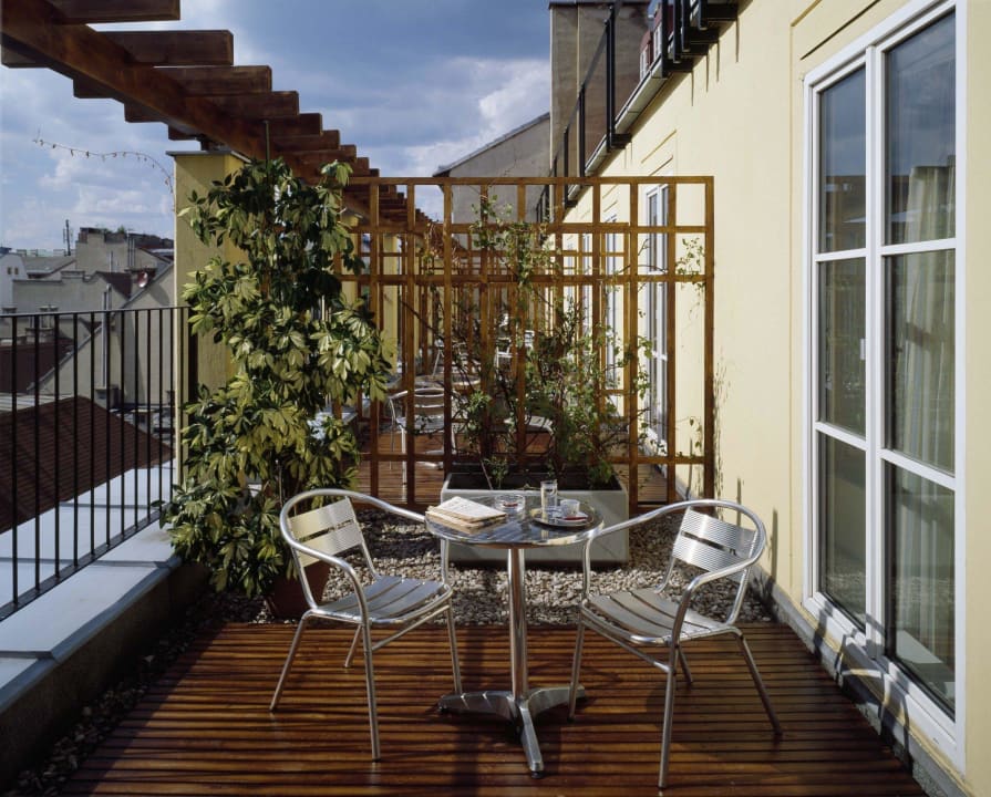 Terrace K+K Hotel Maria Theresia