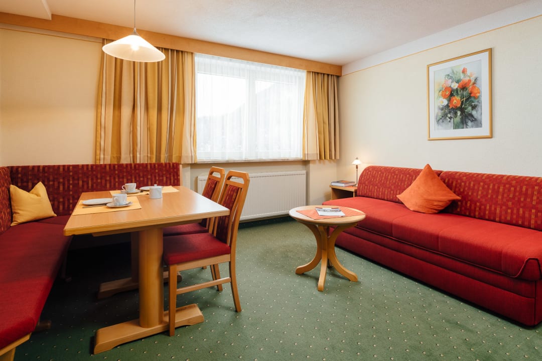 Zimmer Ferienwohnungen am Matinesweg, Serfaus