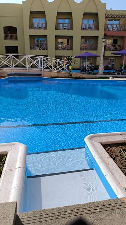 Pool Hotel Titanic Palace