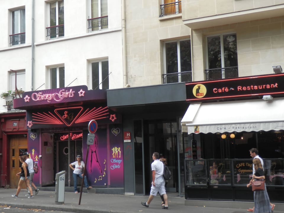 Hotel und Restauranteingang Hotel Le Chat Noir