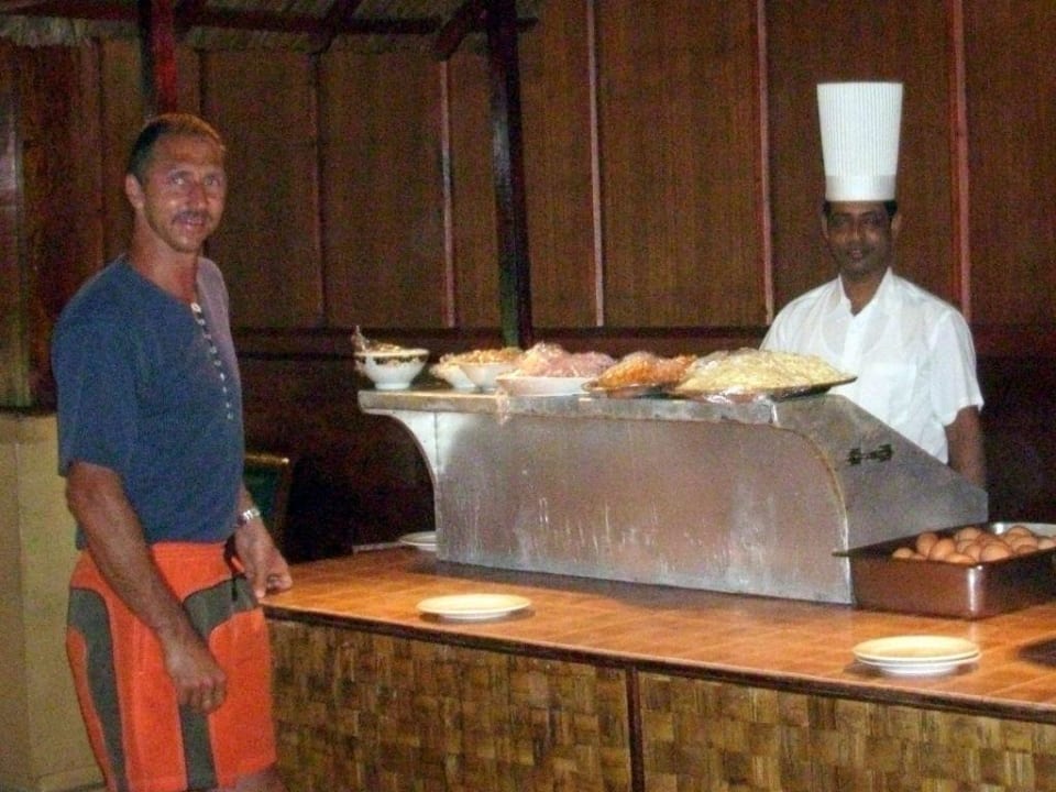 Omlettkoch Summer Island Maldives