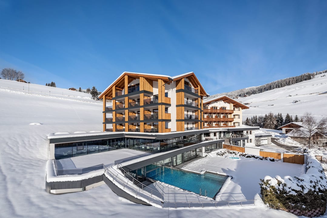 Außenansicht Hotel Edelweiss