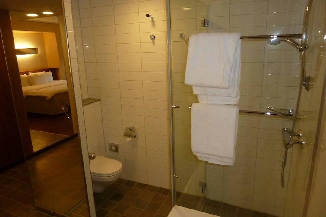 Bad Hilton Helsinki Airport