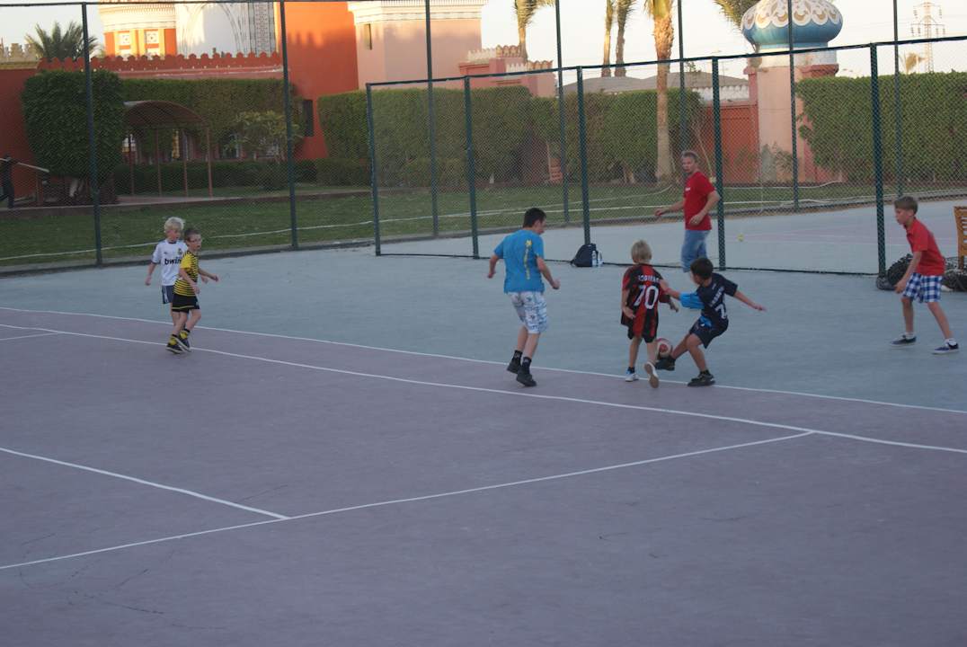 Футбольчик Pickalbatros Alf Leila Wa Leila Resort - Neverland Hurghada