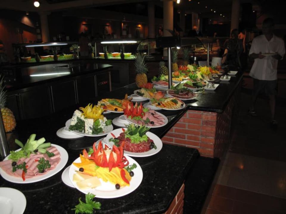 Aufschnitt im Büffet-Restaurant Catalonia Punta Cana - All Inclusive