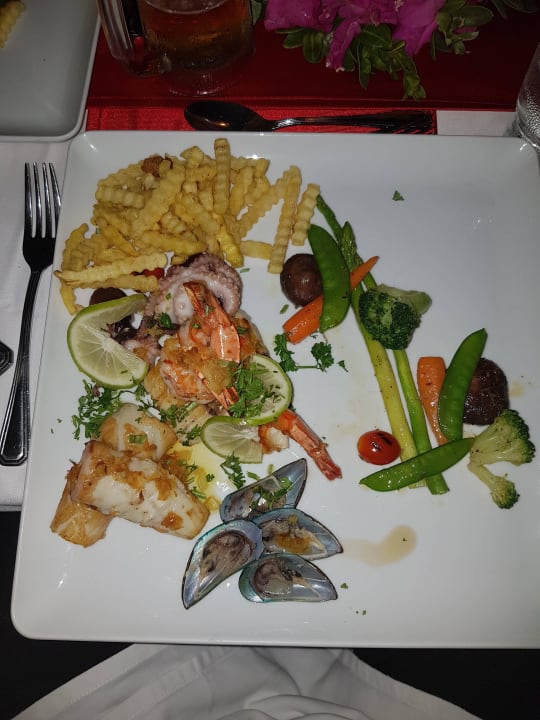 Beach-Dinner Hauptgericht Cinnamon Dhonveli Maldives