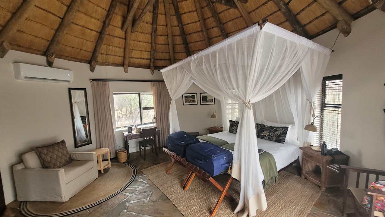 Zimmer Onguma Safari Camps
