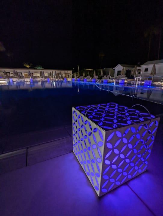 Pool Club Maspalomas Suites & SPA