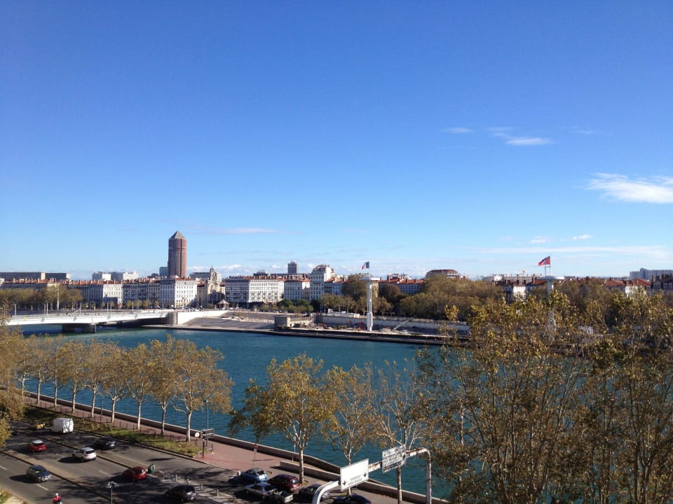 Blick vom Zimmer auf die Rhone Hotel Sofitel Lyon Bellecour