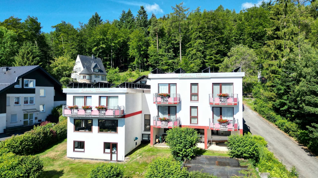 Außenansicht Schröder's Hotelpension