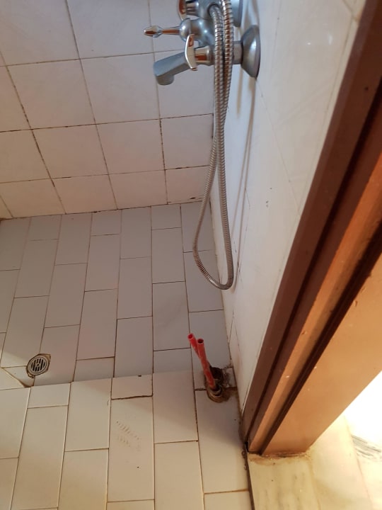 Prysznic z wentylatorem  Fereniki Holiday Resort & Spa