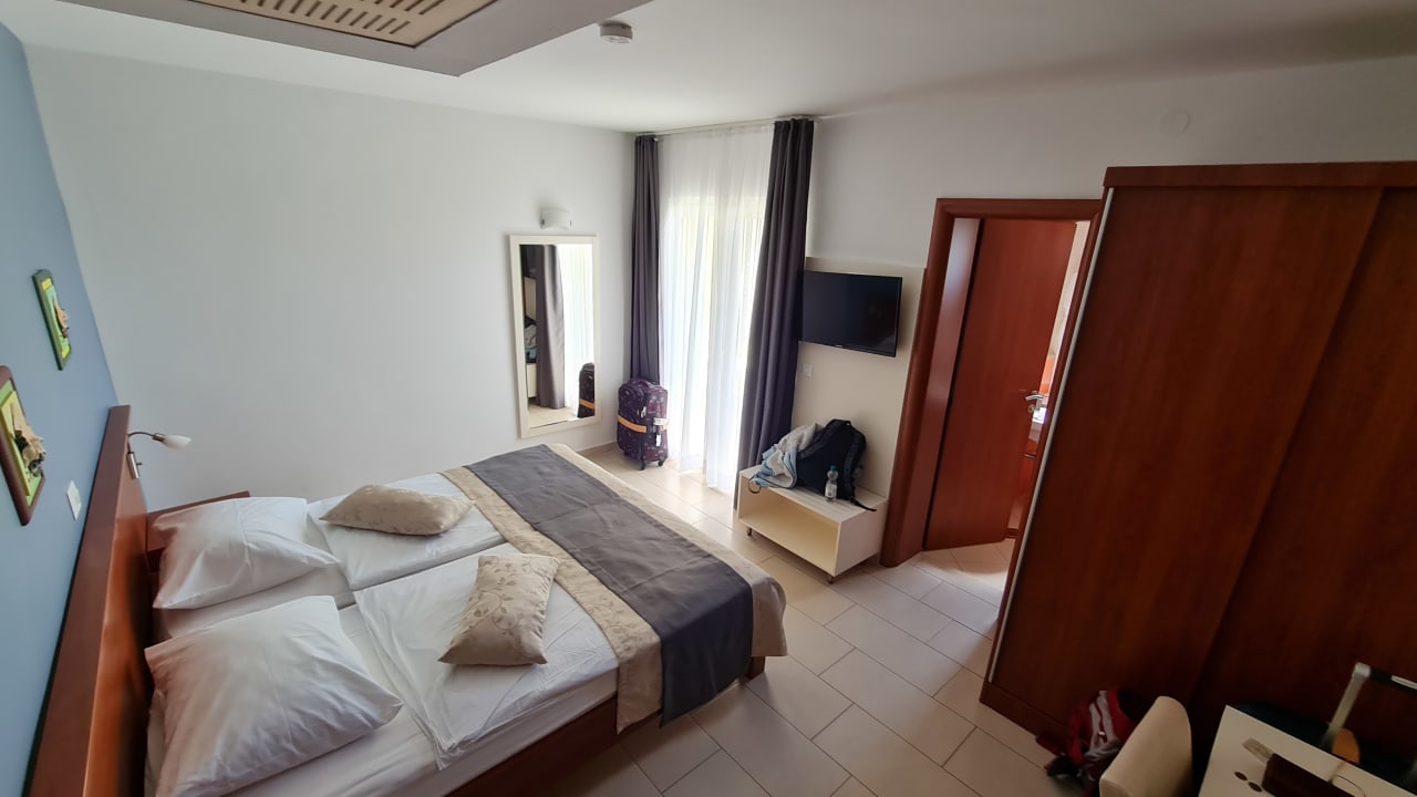 Zimmer Hotel & Apartments Vila 4m