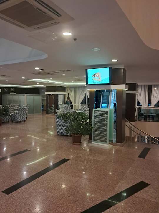 Lobby Narcia Resort Side