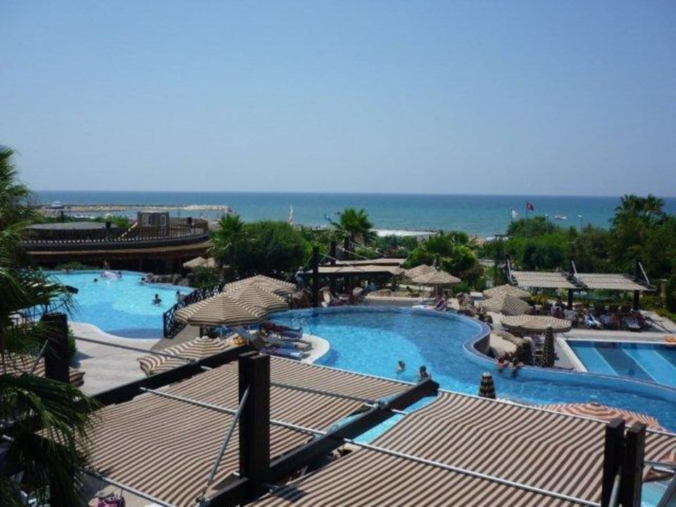 Blick von der Lobby-Terrasse Adalya Resort & Spa - Adults Only