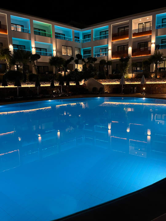 Pool Arminda Hotel and SPA