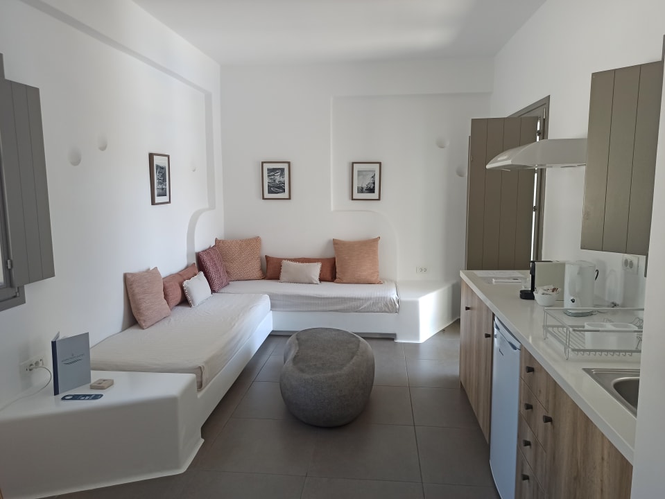 Zimmer Amphitrite Suites Santorini