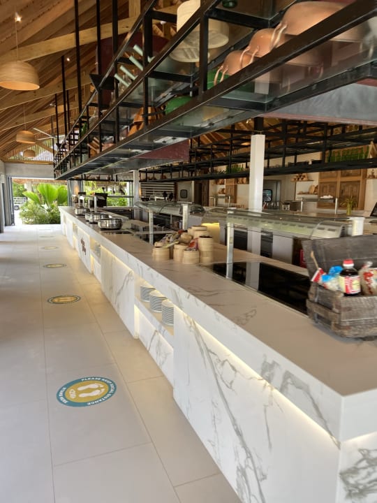 Gastro Outrigger Maldives Maafushivaru Resort