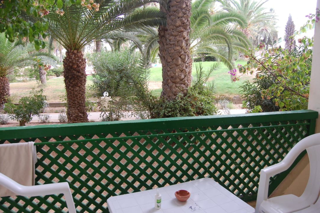 Балкон Hotel Hill Diar