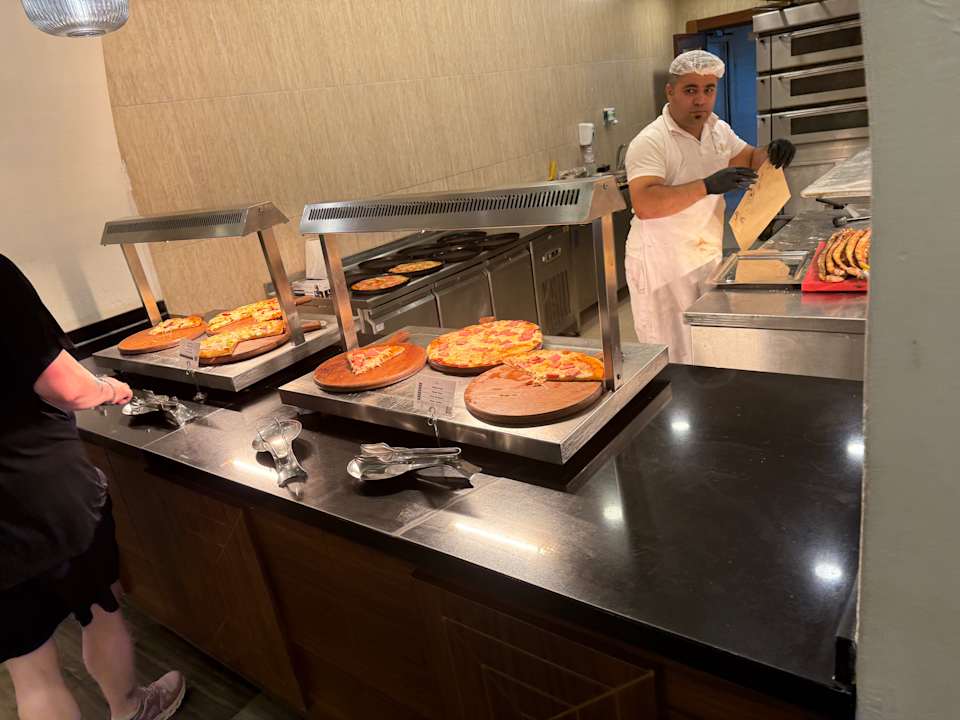 Gastro Sherwood Exclusive Lara