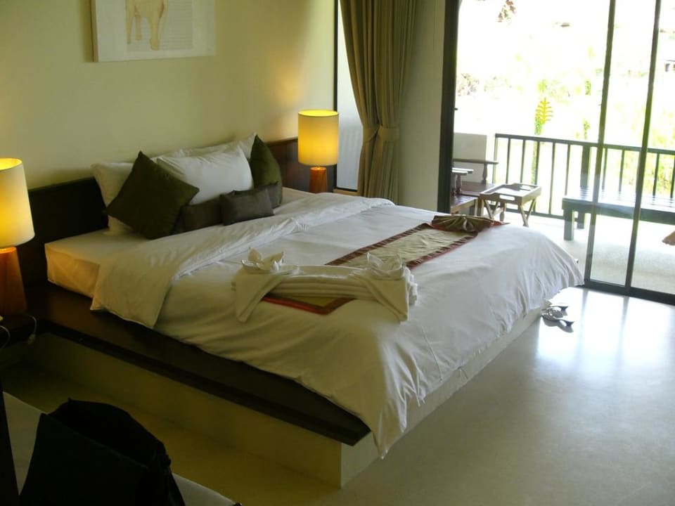 Deluxe room Palm Galleria Resort