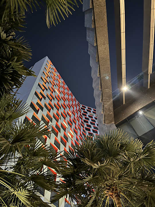 Außenansicht Hotel Indigo Dubai Downtown by IHG