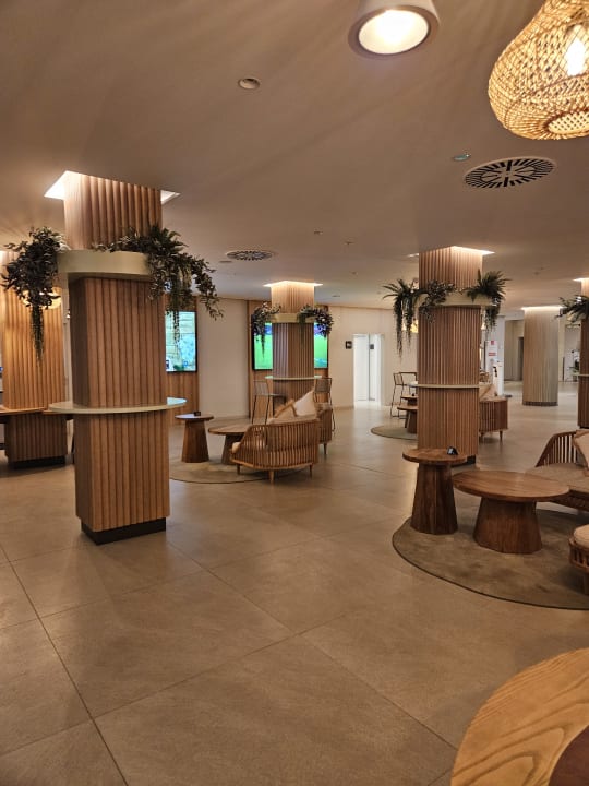 Lobby Radisson Blu Resort Lanzarote (Adults Only +16)