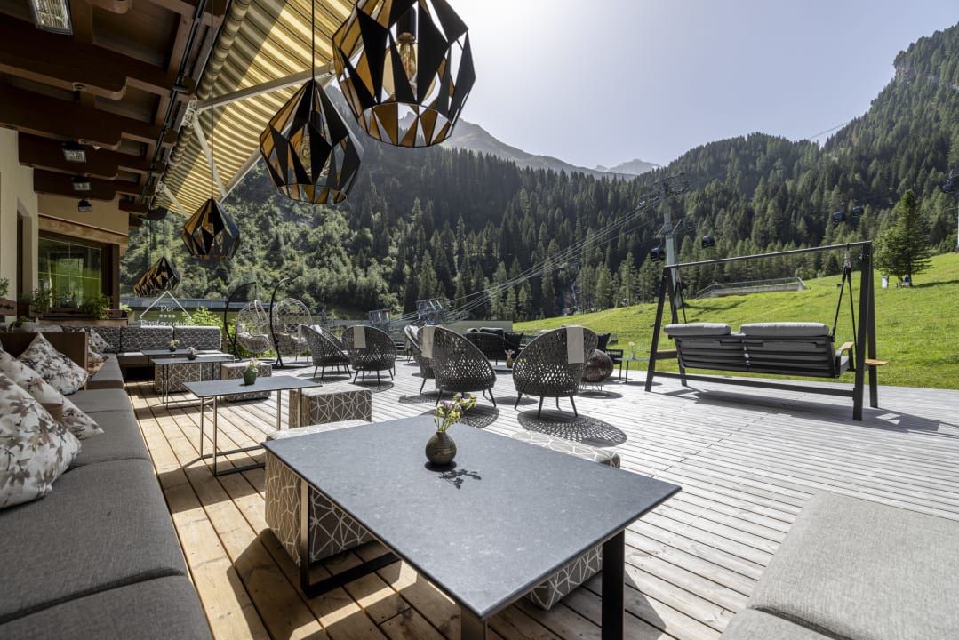 Gastro VALARA Alpine Art Hotel