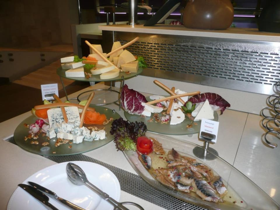 Teil des leckeren Abend-Buffets Aquagrand Artistic Luxury Beach Resort - Adults only