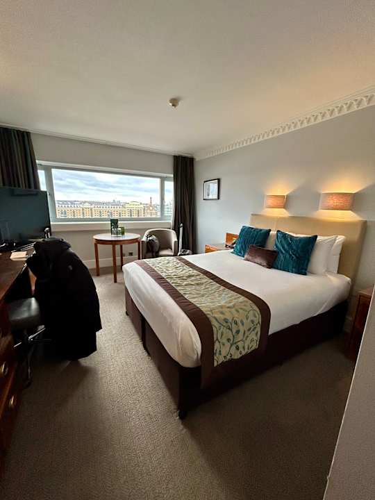 Zimmer The Tower - A Guoman Hotel