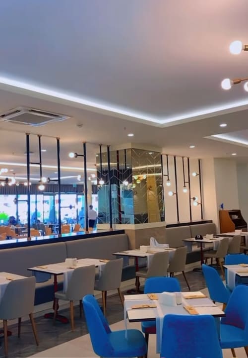 Gastro Victory Be Mine Hotel
