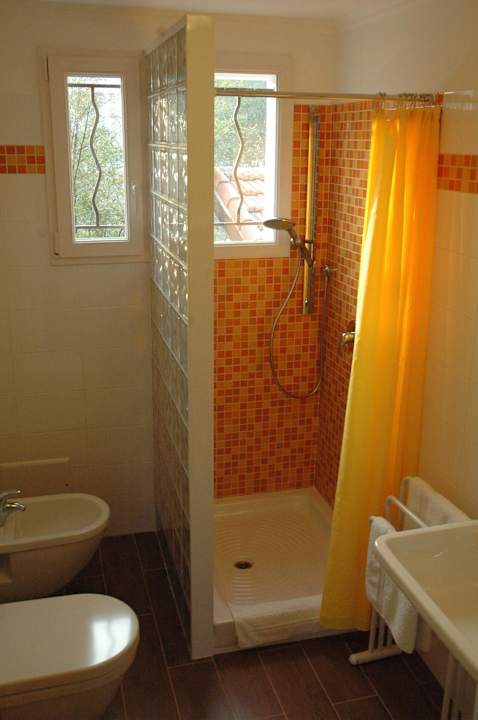 Soleil des Yeux - salle de bain Villa Melodie