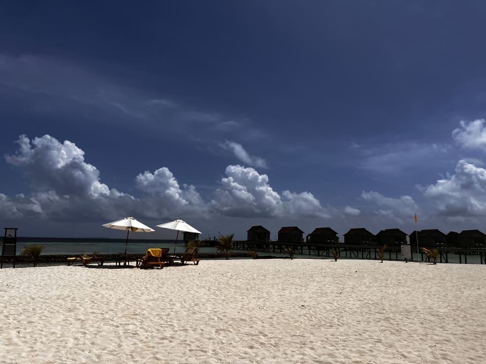 Strand Centara Ras Fushi Resort & Spa Maldives