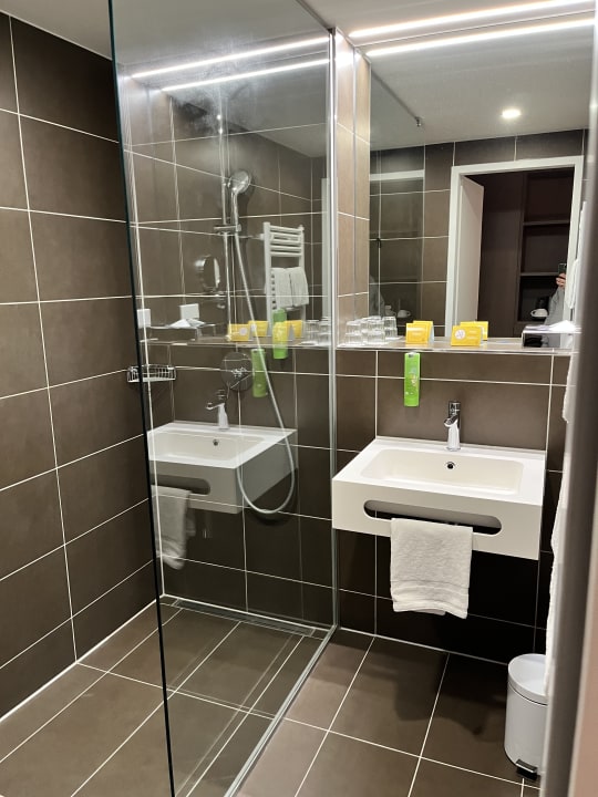 Zimmer JUFA Hotel Hamburg HafenCity