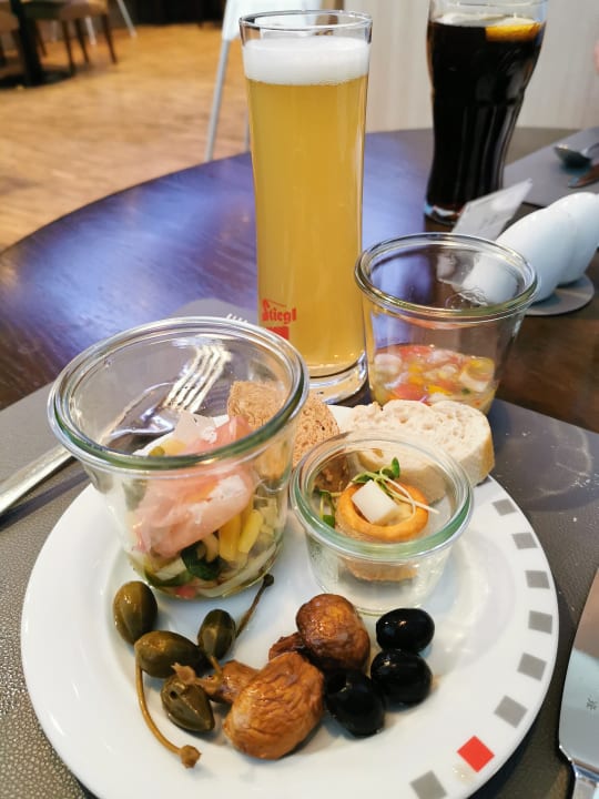 Gastro All In Red Thermenhotel