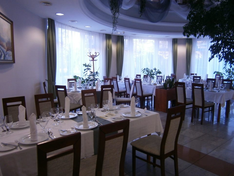 Sparkling dinner Garden Hotel Wellness és Konferencia