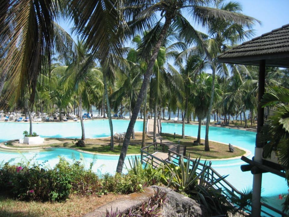 Pool Landschaft PrideInn Flamingo Beach Resort & Spa