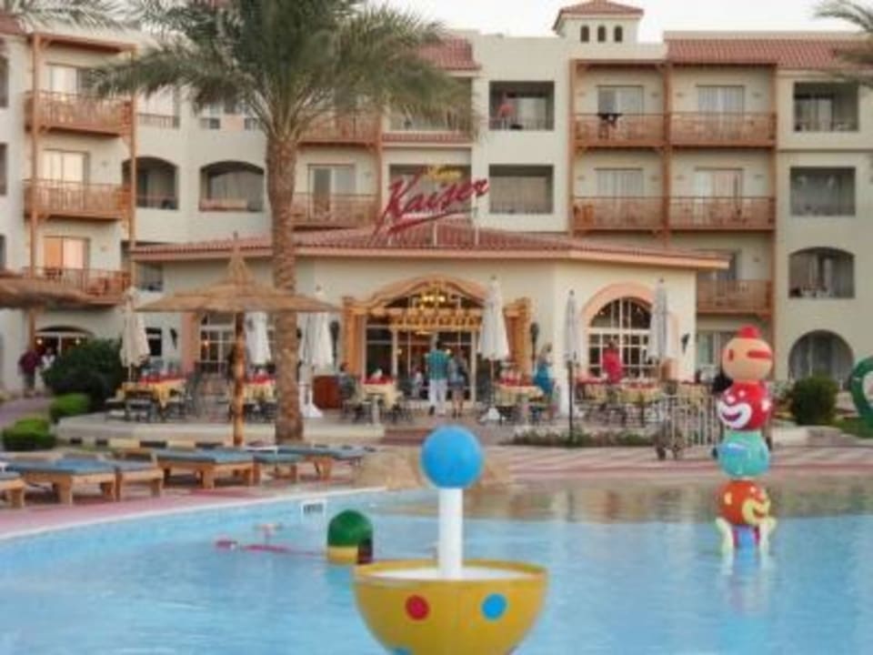 Teil der großen Poolanlage  Pickalbatros Dana Beach Resort - Hurghada